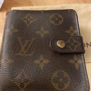 Louis Vuitton Woman Wallet